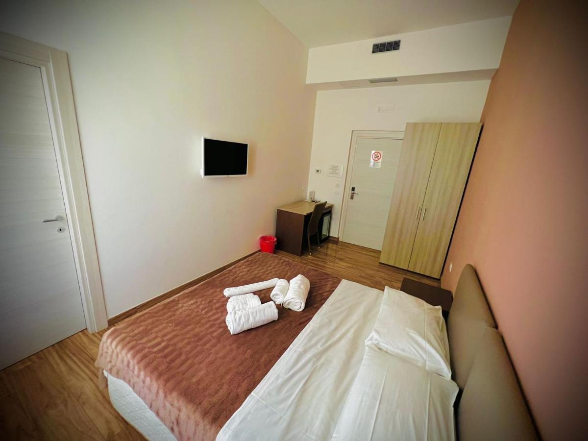 B&B Al Volo Φότζια Εξωτερικό φωτογραφία